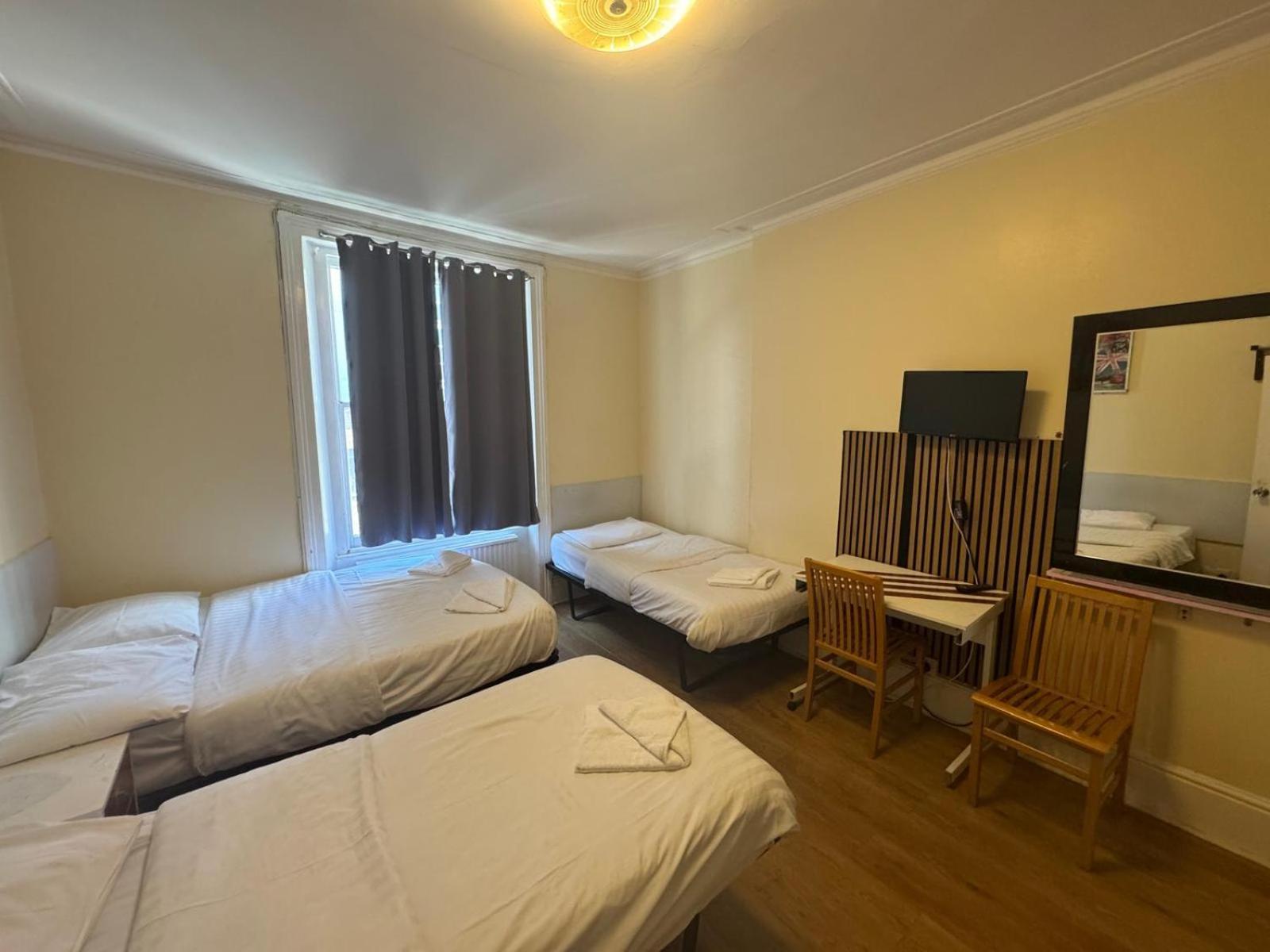 อันวาร์ เฮาส์ Hotel ลอนดอน ภายนอก รูปภาพ