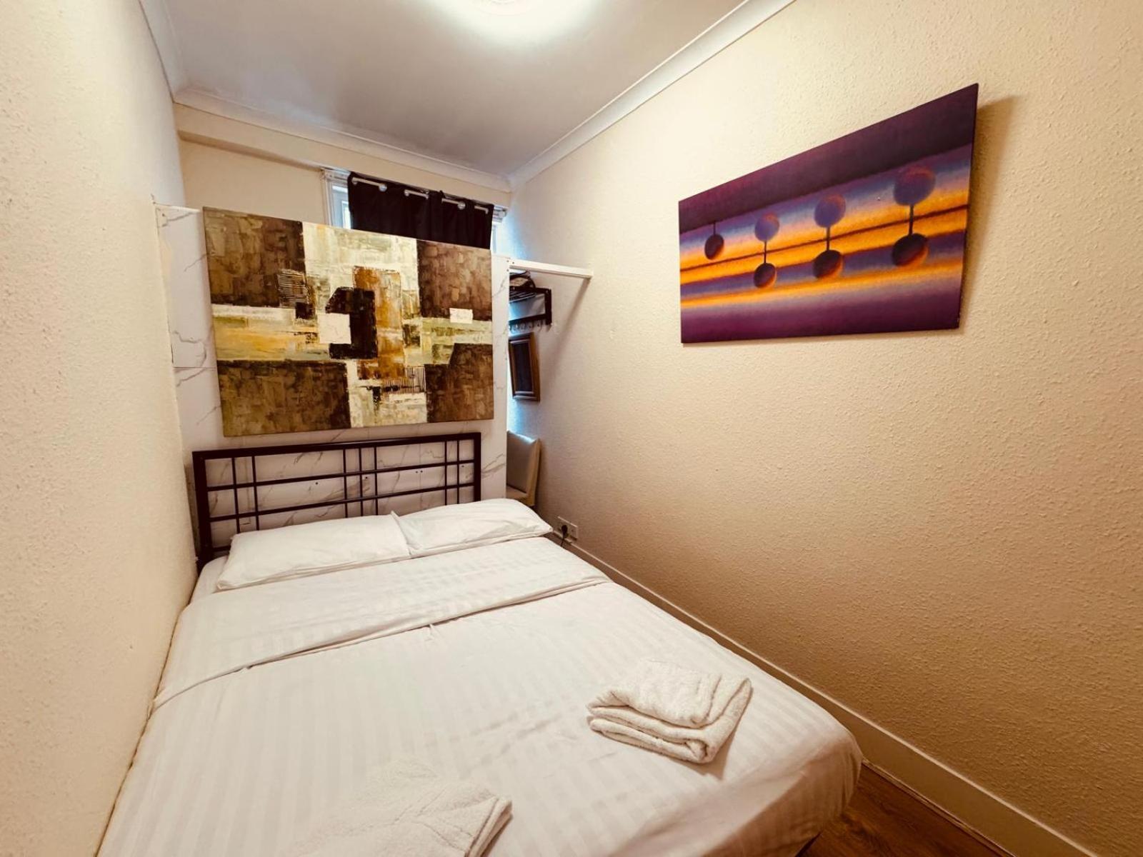 อันวาร์ เฮาส์ Hotel ลอนดอน ภายนอก รูปภาพ